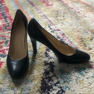 Ralph Lauren Black Leather Pumps
